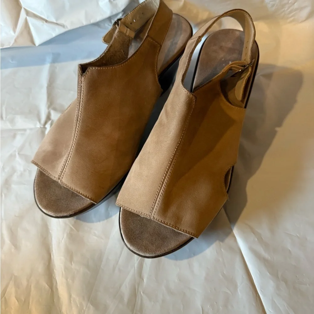 MUNRO KIRSTEN Wedges Size 9.5 - Picture 8 of 8